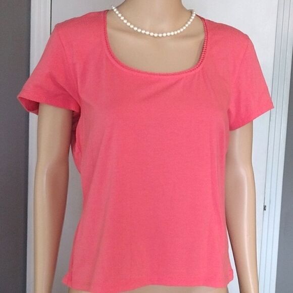 Set of Three Liz Claiborne Tops, Women's Size XL- 2 Black Tanks and 1 Pink Tee - Picture 4 of 16